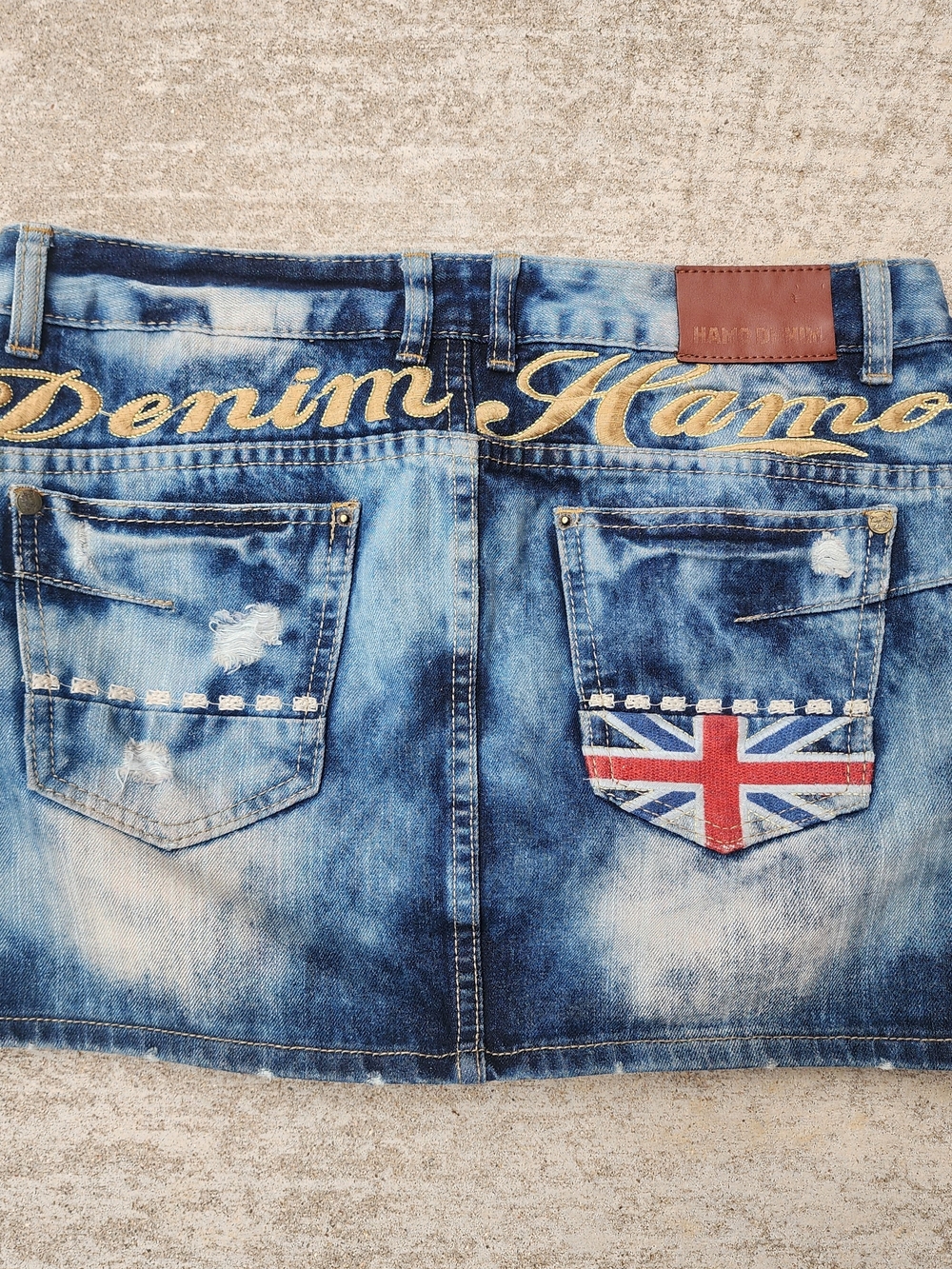 Y2K Denim Hamo Embroidered Blue Jean Skirt with Union Jack Pocket, Sz L
